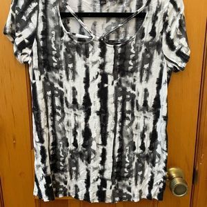 Rock & Republic Tie Dye Tee